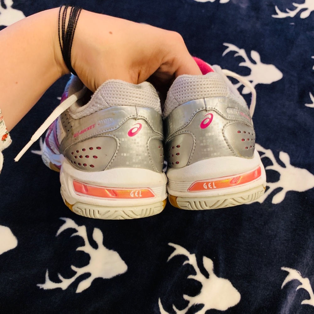 ASICS shoes - Picture 3 of 4